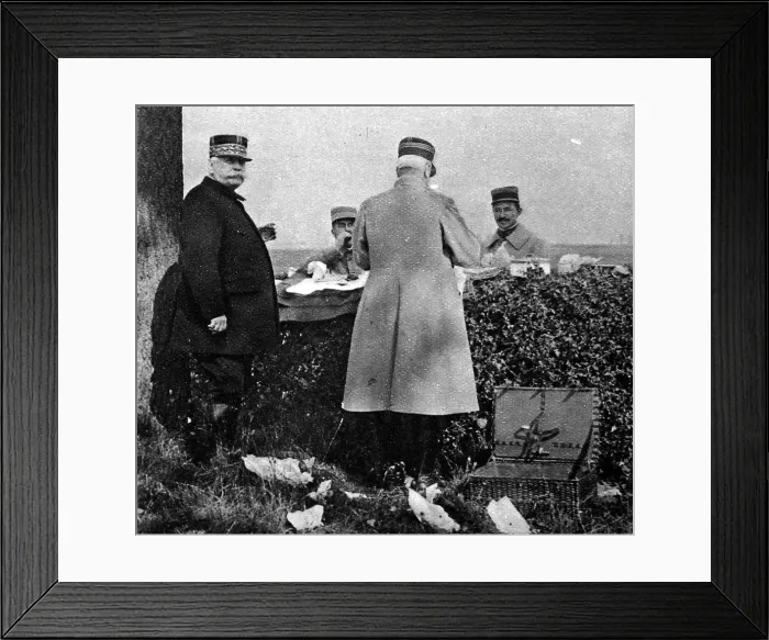 Framed Print : General Joffre at dejeuner in the field Framed Print : General Joffre at dejeuner in the field