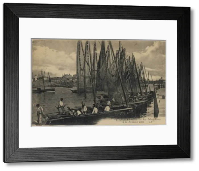 Framed Print : France / Concarneau Framed Print : France / Concarneau