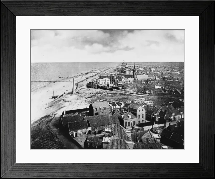 Framed Print : Netherlands Scheveningen Framed Print : Netherlands Scheveningen