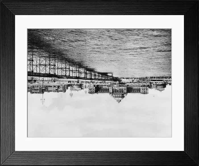 Framed Print : Netherlands Scheveningen Framed Print : Netherlands Scheveningen
