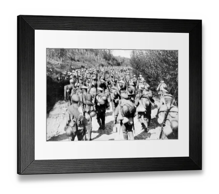 Framed Print : Column of Russian soldiers marching to the Balkan front Framed Print : Column of Russian soldiers marching to the Balkan front