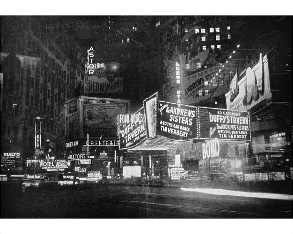 Broadway, New York, 1945