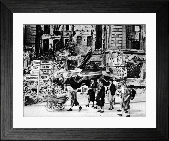 Framed Print : Homeless Berliners walking through Nollendorf Platz, 1945 Framed Print : Homeless Berliners walking through Nollendorf Platz, 1945