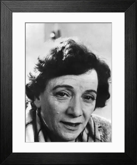 Framed Print : Hylda Baker Framed Print : Hylda Baker