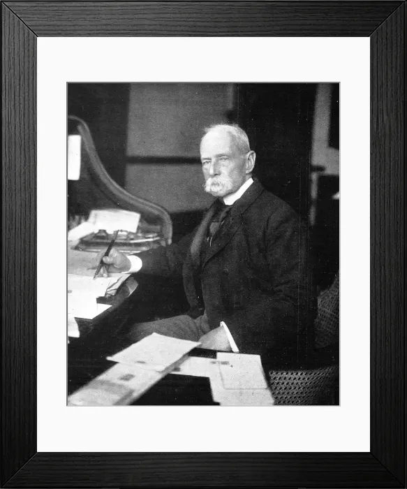 Framed Print : Field Marshal Earl Roberts, who died at Sir John Frenchs Headquarters Framed Print : Field Marshal Earl Roberts, who died at Sir John Frenchs Headquarters