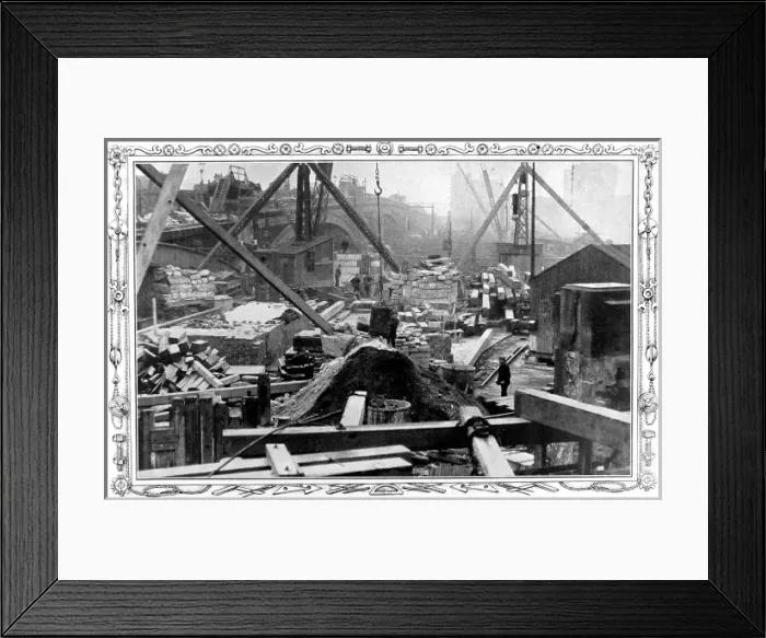 Framed Print : The Widening of Blackfriars Bridge, London, 1908 Framed Print : The Widening of Blackfriars Bridge, London, 1908
