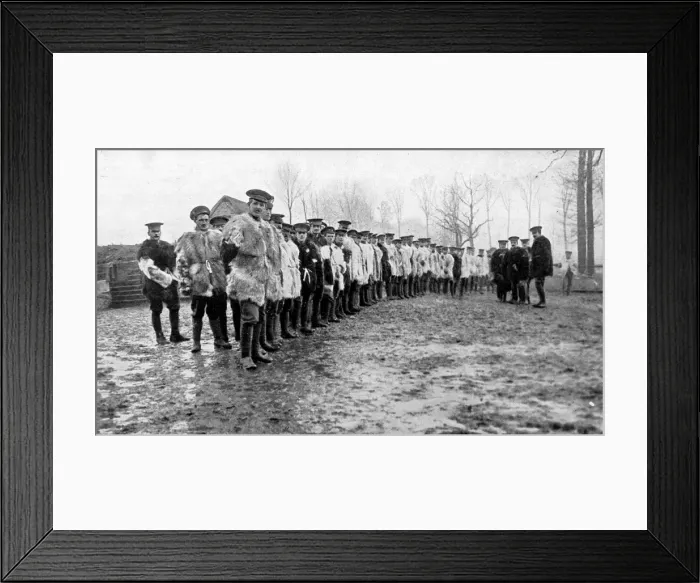 Framed Print : British soldiers in goat-skins: Wearing the new overcoat issued by the War Office for the winter Framed Print : British soldiers in goat-skins: Wearing the new overcoat issued by the War Office for the winter