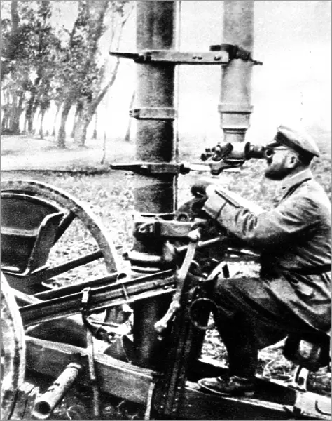 The land periscope: A German staf officer observing with a hyposcope