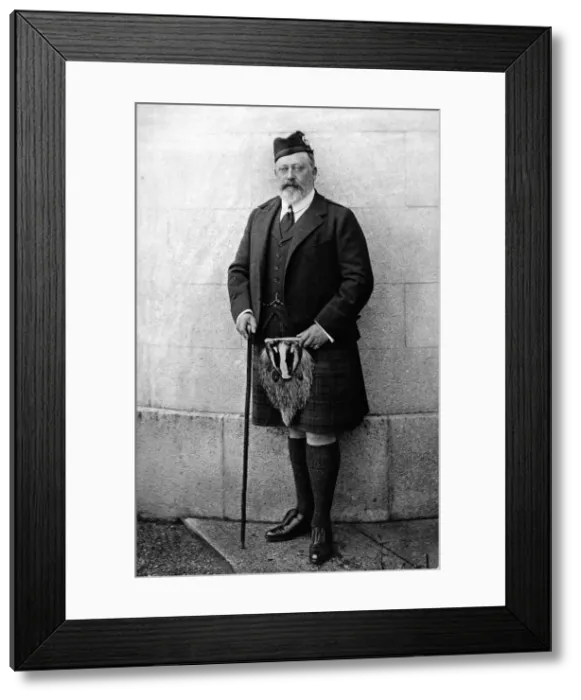 Framed Print : King Edward VII, c. 1905 Framed Print : King Edward VII, c. 1905