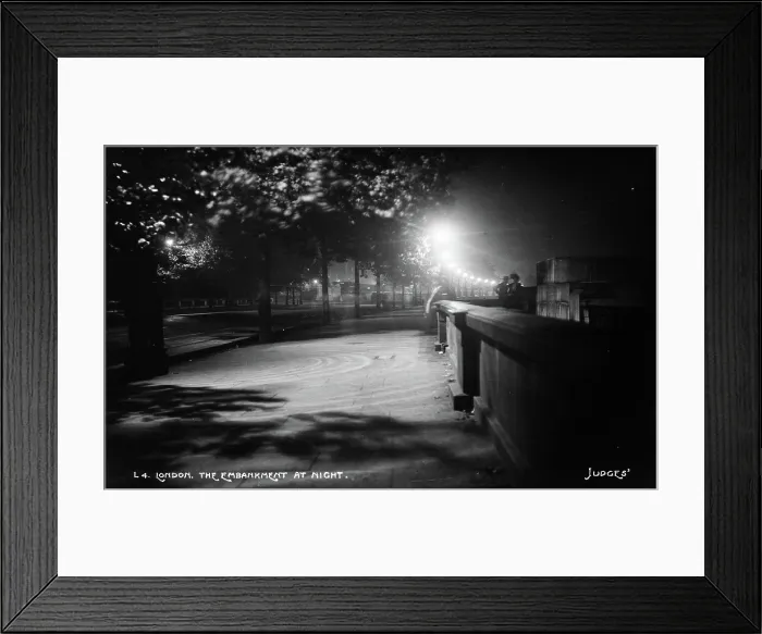 Framed Print : London The Embankment at Night Framed Print : London The Embankment at Night