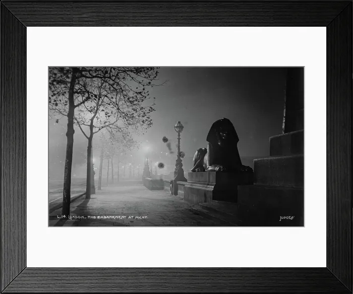 Framed Print : The Embankment at Night Framed Print : The Embankment at Night