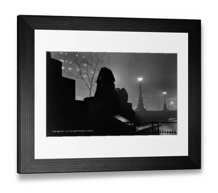 Framed Print : London on the Embankment at Night Framed Print : London on the Embankment at Night