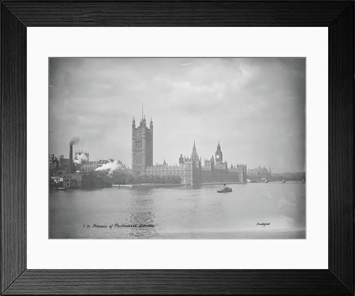 Framed Print : Houses of Parliament, London Framed Print : Houses of Parliament, London