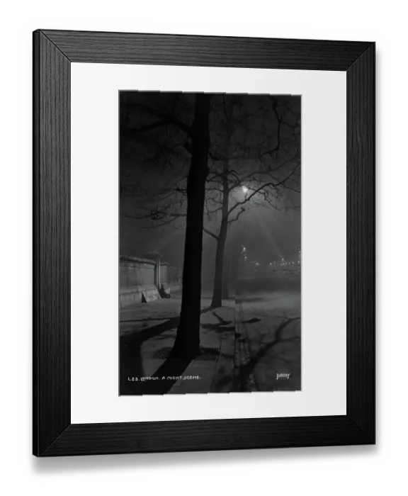 Framed Print : A Night Scene in London Framed Print : A Night Scene in London