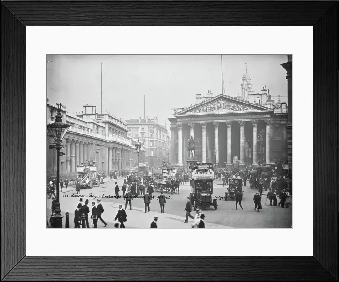 Framed Print : London Royal Exchange and Bank of England Framed Print : London Royal Exchange and Bank of England