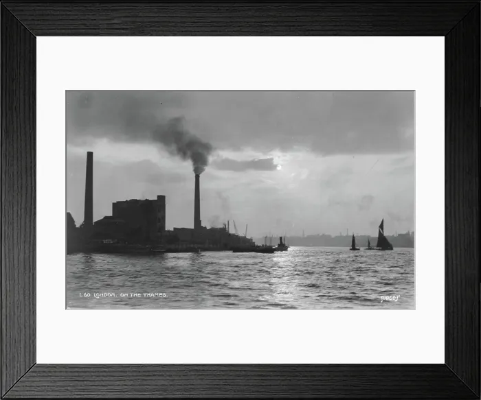 Framed Print : London on the Thames Framed Print : London on the Thames