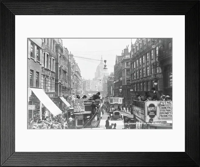 Framed Print : London Fleet Street and St. Paul's Cathedral Framed Print : London Fleet Street and St. Paul's Cathedral