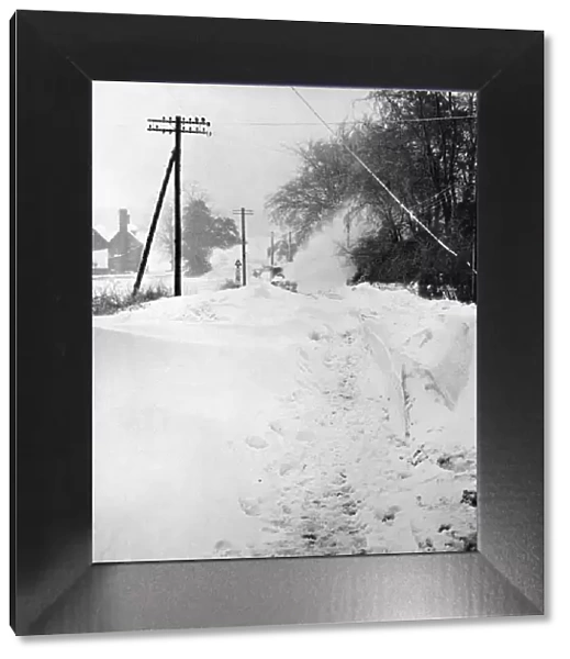Snow blocked road in Kent, 1963
