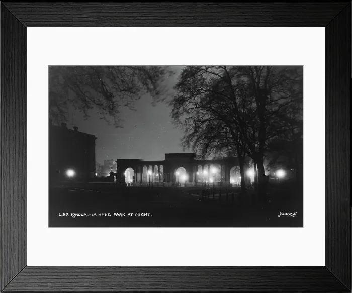 Framed Print : London in Hyde Park at Night Framed Print : London in Hyde Park at Night