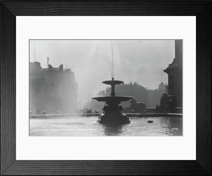 Framed Print : Sunshine and Spray at Trafalgar Square Framed Print : Sunshine and Spray at Trafalgar Square