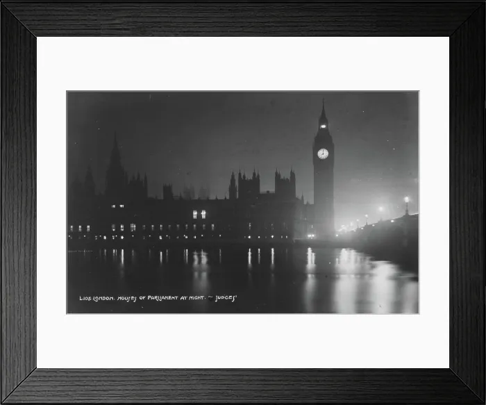 Framed Print : Houses of Parliament at Night Framed Print : Houses of Parliament at Night