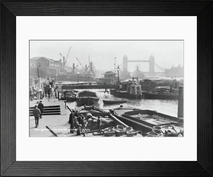 Framed Print : The Tower Bridge, London Framed Print : The Tower Bridge, London