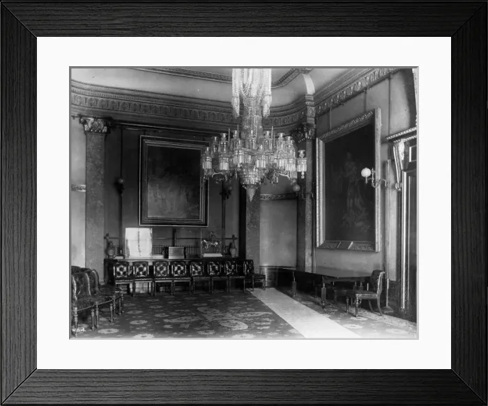Framed Print : Dining Room of Apsley House, London, 19th century Framed Print : Dining Room of Apsley House, London, 19th century