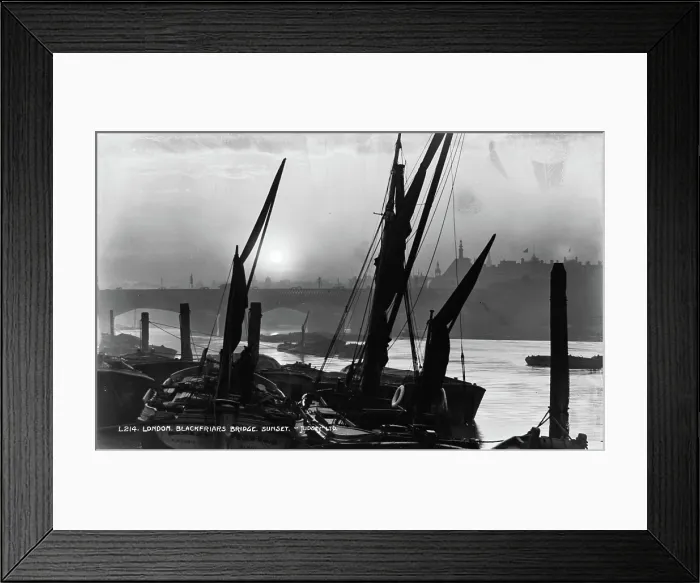 Framed Print : Sunset at Blackfriars Bridge, London Framed Print : Sunset at Blackfriars Bridge, London