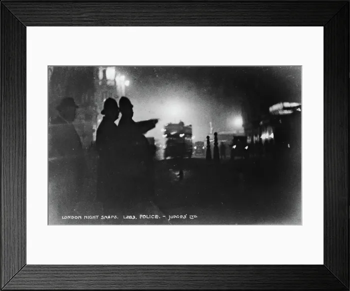 Framed Print : London Night Snaps Framed Print : London Night Snaps
