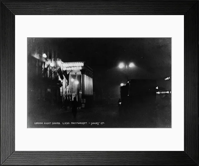 Framed Print : London Night Snaps Framed Print : London Night Snaps