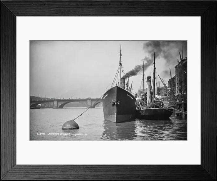 Framed Print : London Bridge in Historical Context Framed Print : London Bridge in Historical Context