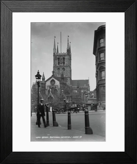 Framed Print : Southwark Cathedral in London Framed Print : Southwark Cathedral in London