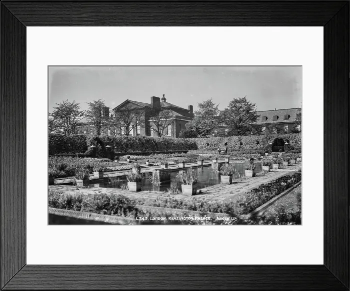 Framed Print : Kensington Palace Gardens Framed Print : Kensington Palace Gardens