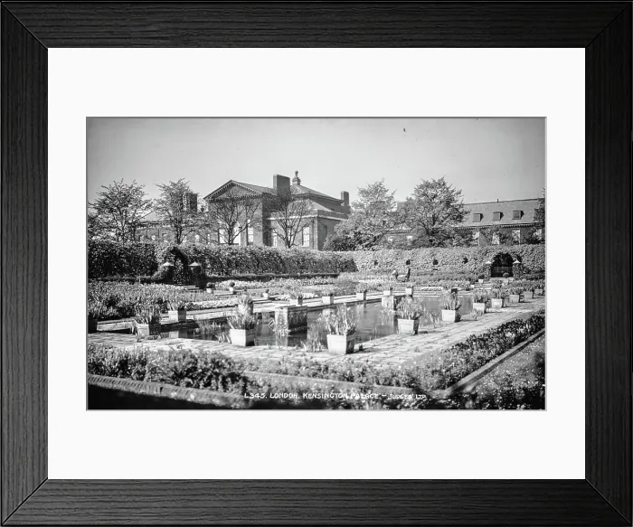 Framed Print : Kensington Palace Gardens Framed Print : Kensington Palace Gardens