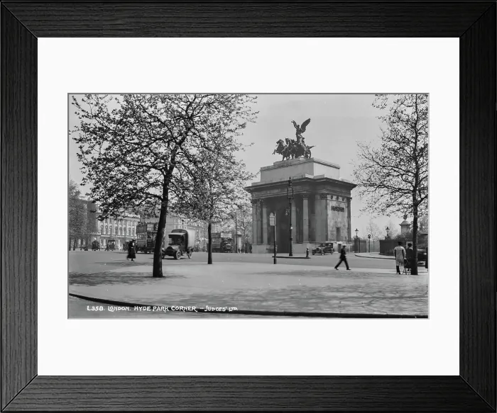 Framed Print : Hyde Park Corner, London Framed Print : Hyde Park Corner, London
