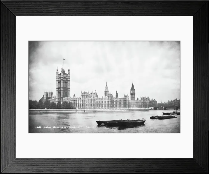 Framed Print : Houses of Parliament, London Framed Print : Houses of Parliament, London