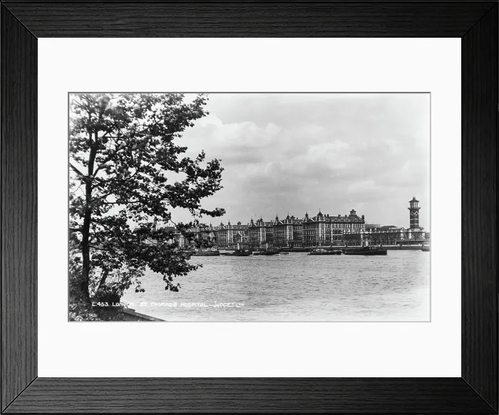 Framed Print : St. Thomas's Hospital, London Framed Print : St. Thomas's Hospital, London