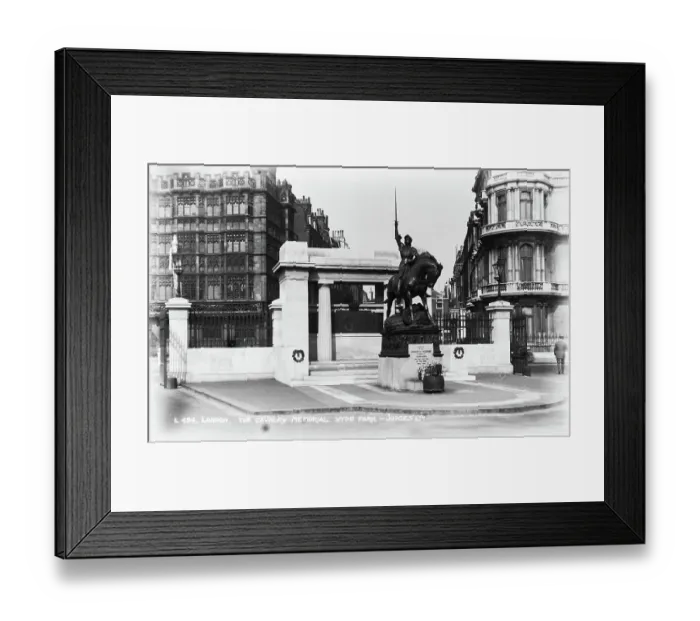 Framed Print : The Cavalry Memorial in Hyde Park Framed Print : The Cavalry Memorial in Hyde Park