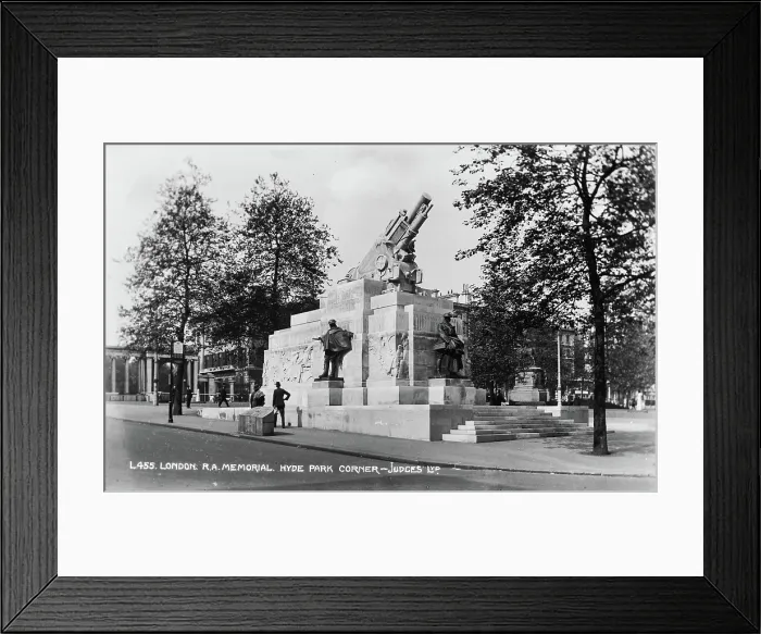 Framed Print : Royal Artillery Memorial at Hyde Park Corner Framed Print : Royal Artillery Memorial at Hyde Park Corner