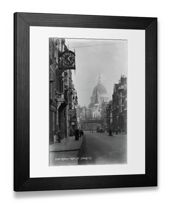 Framed Print : Fleet Street, London Framed Print : Fleet Street, London