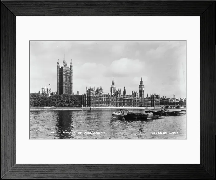 Framed Print : Houses of Parliament, London Framed Print : Houses of Parliament, London