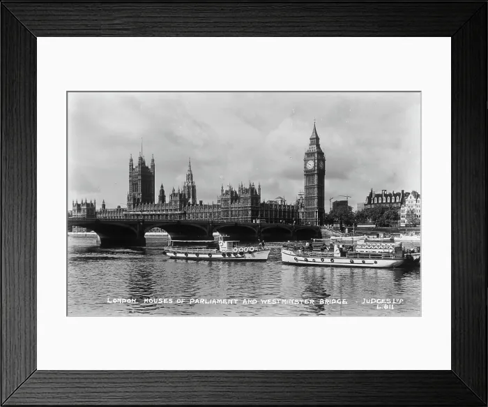 Framed Print : Houses of Parliament and Westminster Bridge Framed Print : Houses of Parliament and Westminster Bridge