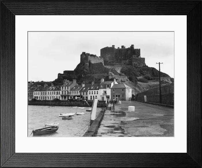Framed Print : Jerset Mont Orgeuil Framed Print : Jerset Mont Orgeuil