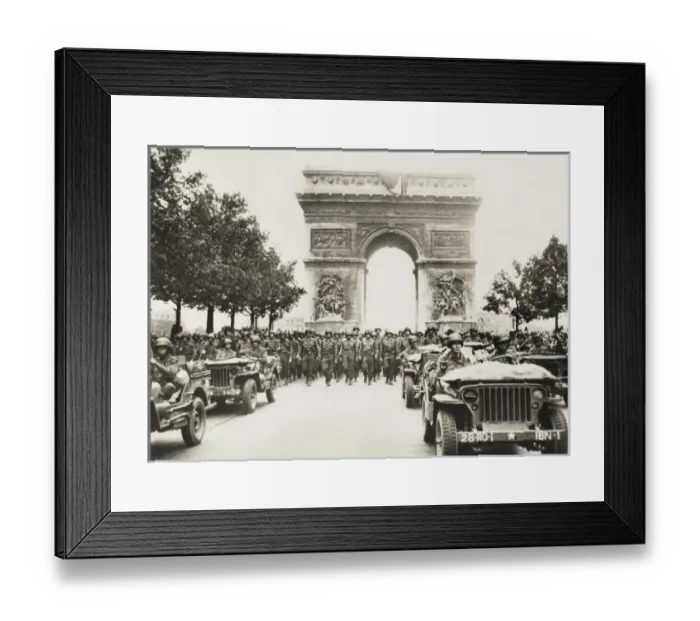 Framed Print : American troops parade in the Champs Elysees Framed Print : American troops parade in the Champs Elysees