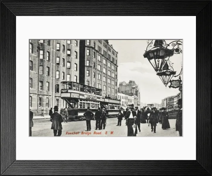 Framed Print : Vauxhall Bridge Road, Pimlico, London Framed Print : Vauxhall Bridge Road, Pimlico, London