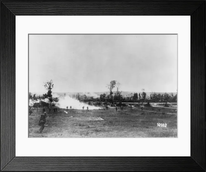 Framed Print : British Front in France, 1918 Framed Print : British Front in France, 1918