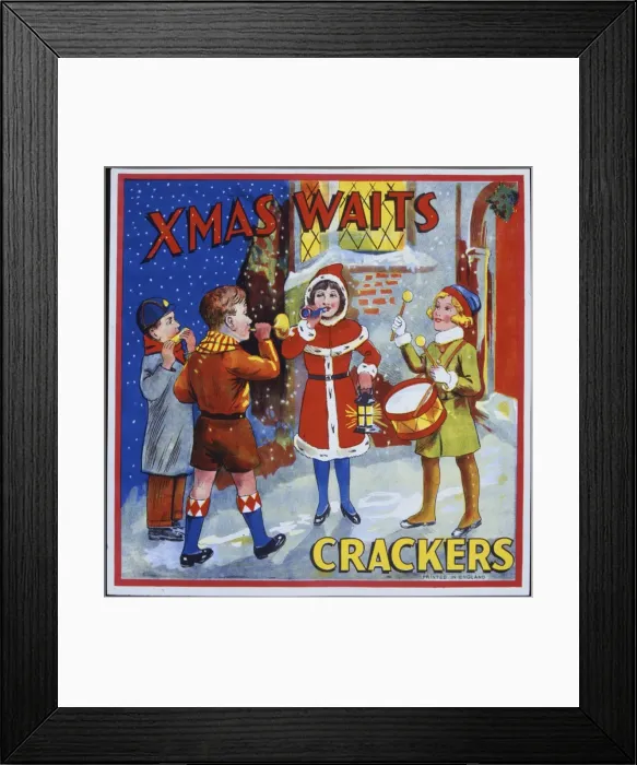 Framed Print : Xmas Waits Christmas Crackers Framed Print : Xmas Waits Christmas Crackers