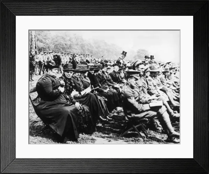 Framed Print : First World War medal ceremony Framed Print : First World War medal ceremony