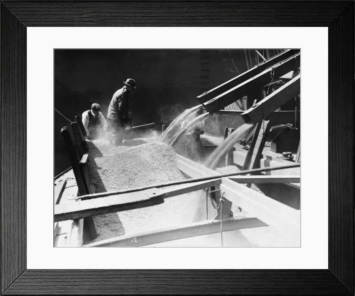 Framed Print : Grain elevators Framed Print : Grain elevators