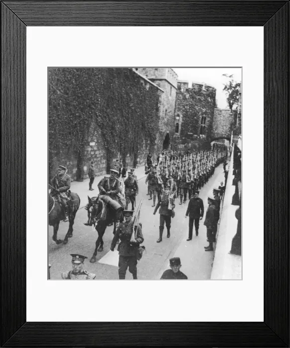 Framed Print : 2nd Scots Guards, 1914 Framed Print : 2nd Scots Guards, 1914